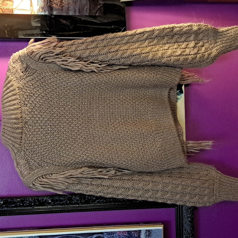Altered State Brown Cable Knit Fringe Sweater. Size Small - Picture 4 of 8